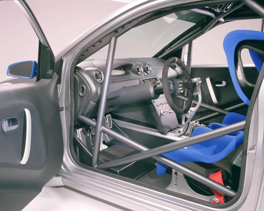  Ford Fiesta Rallye 2002 года  (фото 5 из 7)